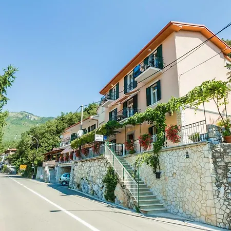 Guest house Vanda & Frane