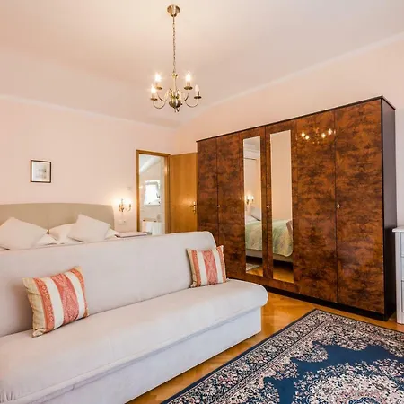 Vanda & Frane 4* Moscenicka Draga